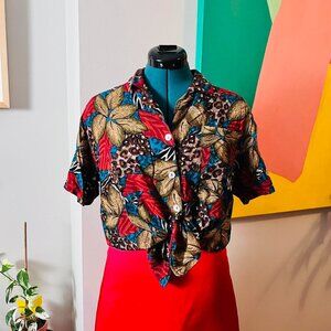 HOLIDAY SALE 50% OFF! // Vintage Teddi Petites Short Sleeve Button Down Shirt